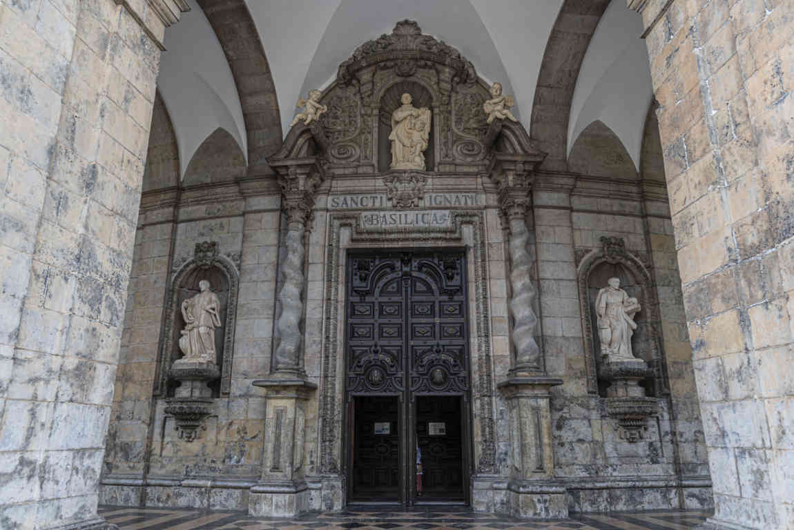 Guipúzcoa - Azpeitia 08 - santuario y basílica de San Ignacio de Loyola.jpg